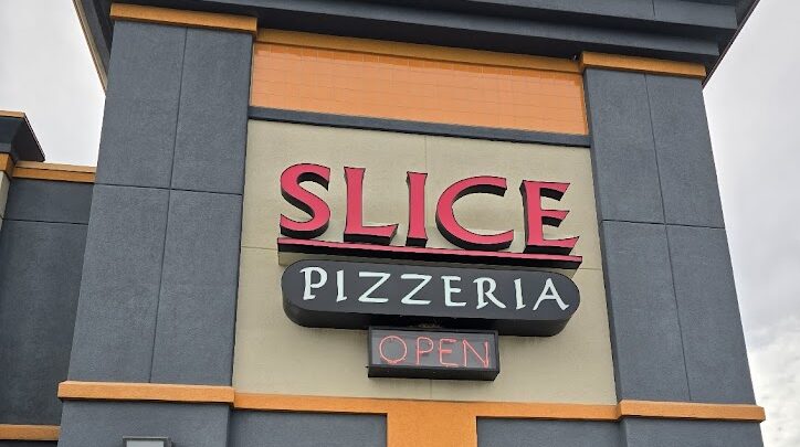 The Front Entrance to Slice Pizzeria in Kill Devil Hills NC